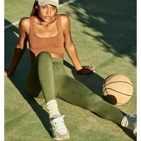 Free People Good Karma Leggings Secret Moss Green XS/S - Picture 3 of 8